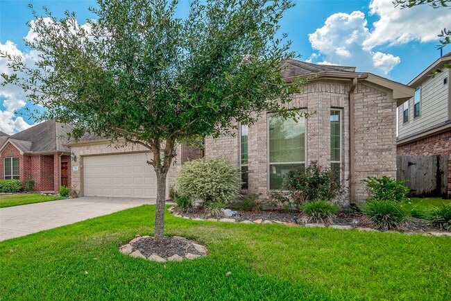 Building Photo - 2211 Argos Dr