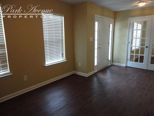 Building Photo - 396 Crown Mill Dr