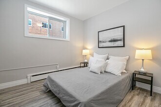 Building Photo - 385 Melvin Ave