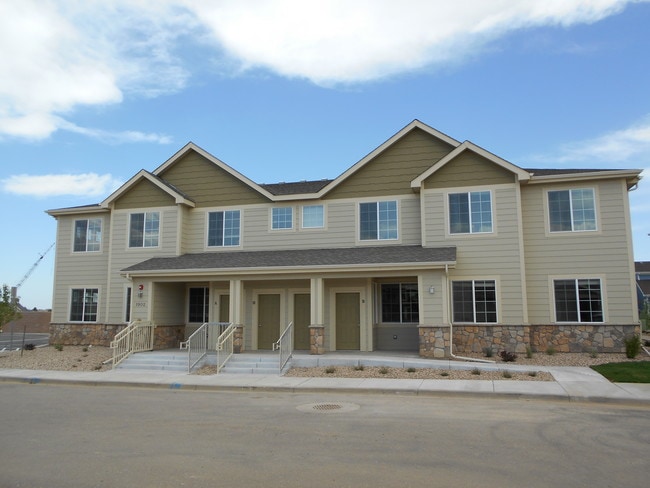Building Photo - Cedarwoods Condominiums