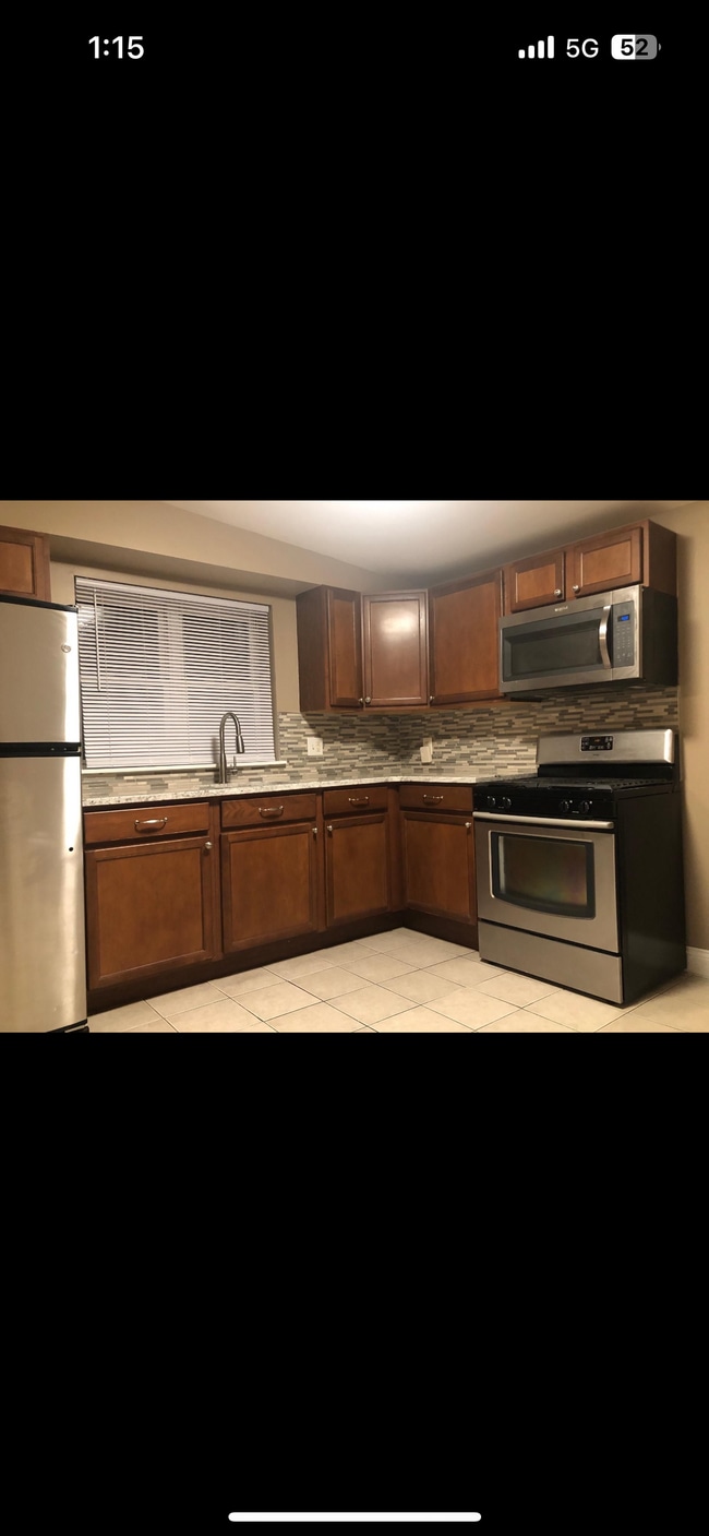 Photo - 1228 S 8th St Apartments