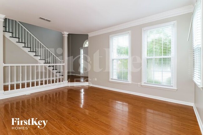 Building Photo - 531 Fortune Ridge Rd