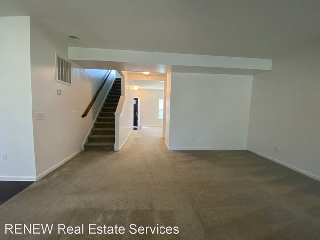 Building Photo - 3 br, 2.5 bath House - 413 Parmley Lane