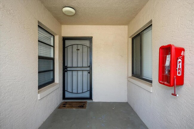 Building Photo - 1060 Lotus Pkwy