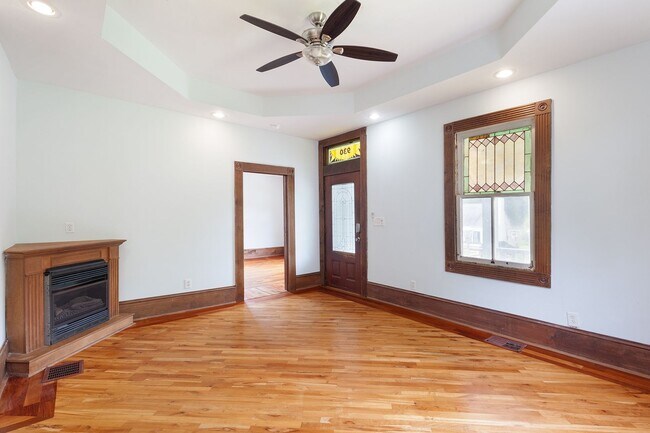 Foto del edificio - Spacious 6bd/3ba in Grant Park w/ Large Fe...