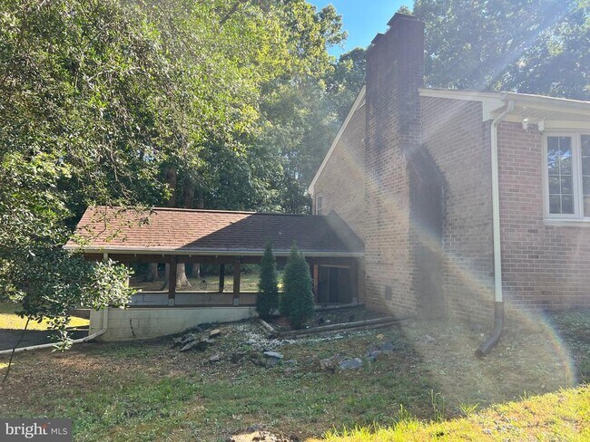 Foto del edificio - 5700 Harrison Rd