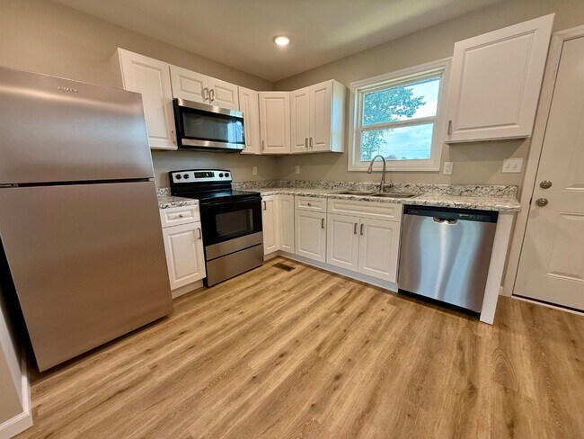 Building Photo - 2647 Co Rd 400
