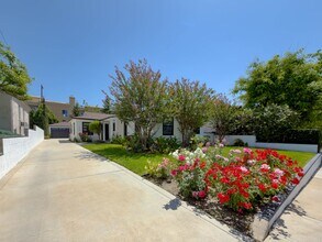Building Photo - 316 N Kenwood St