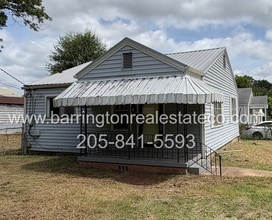 Building Photo - 924 Dartmouth Ct