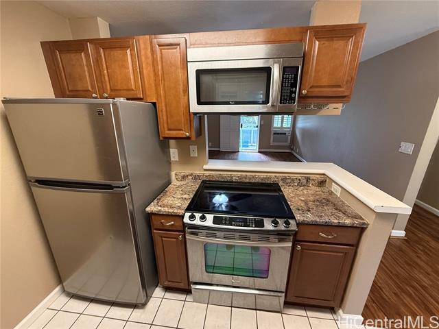 Foto del edificio - 95-648-648 Wikao St