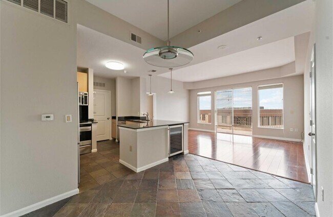 Foto del edificio - 3505 Sage Rd