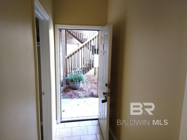 Foto del edificio - 20969 Bishop Rd