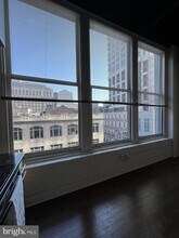 Building Photo - 801 Walnut St