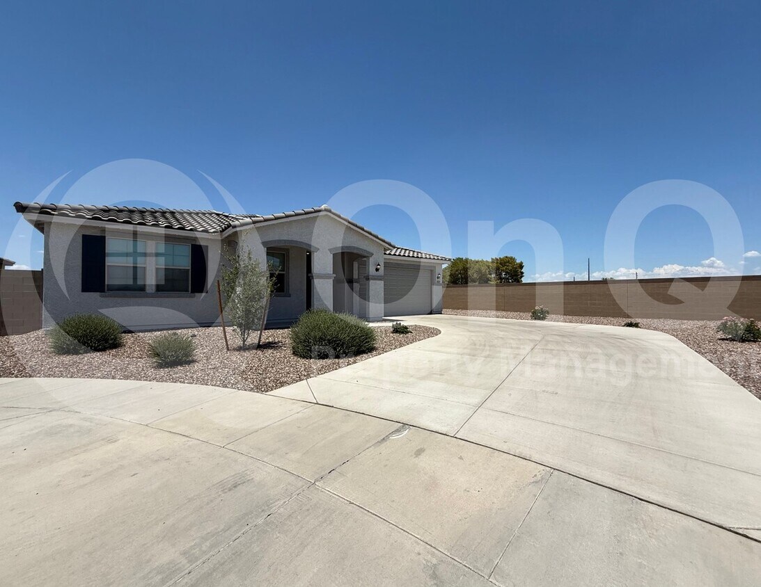Primary Photo - 9320 S 30th Ln