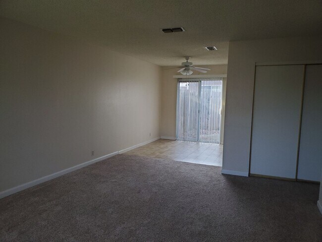 Building Photo - 5570 Mountain View