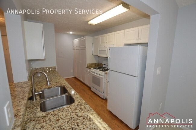 Foto del edificio - 653 burtons cove way #12