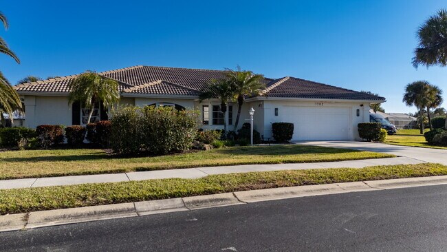 Foto del edificio - Turkey Furnished 3 Bed Pool Home in Venice