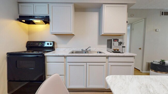 Interior Photo - Biloxi Oaks Apartments