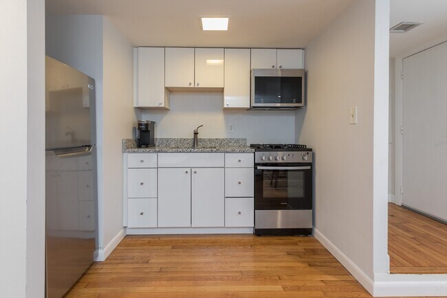 Foto del edificio - 92 Appleton St