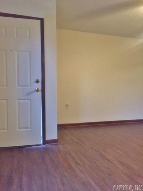 Foto del edificio - 1906 Kamak Dr