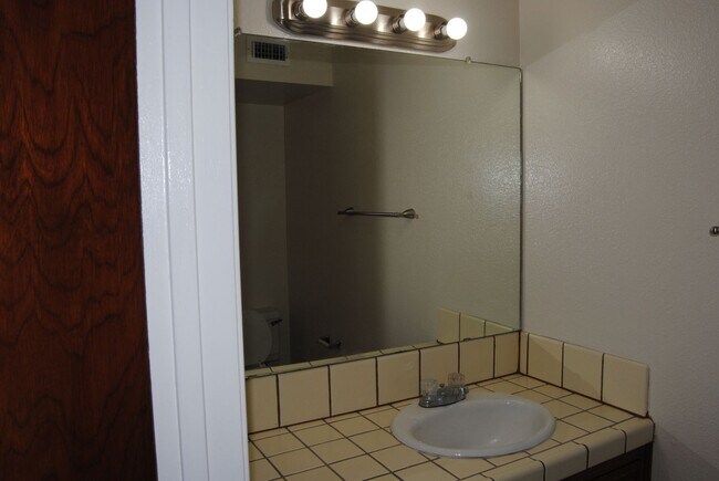 Foto del edificio - 3520 Ashe Rd