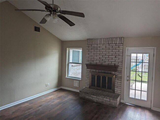 Building Photo - 10211 Sagemark Dr