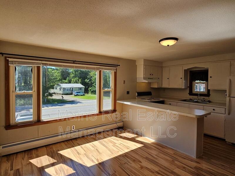 2539 N Belfast Ave Unit Apt. 4, Augusta, ME 04330 Condo for Rent in