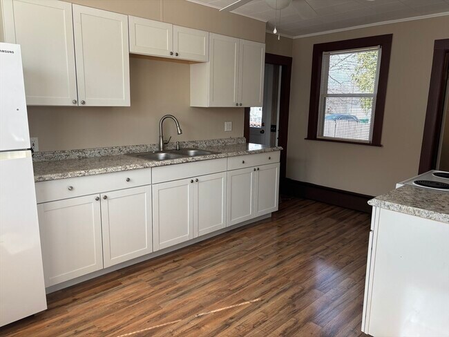 Foto del edificio - 478 High St