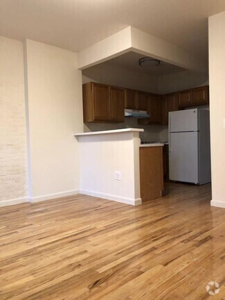 Building Photo - 457 Convent Ave