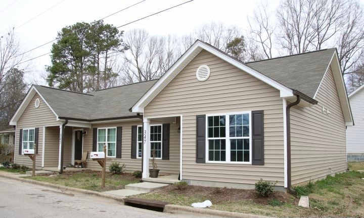 Primary Photo - 345 E Pine Ave