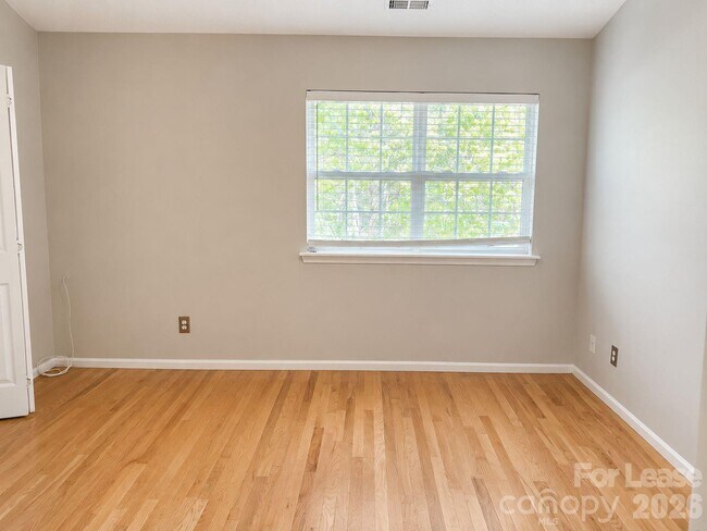Building Photo - 2225 Preakness Ct