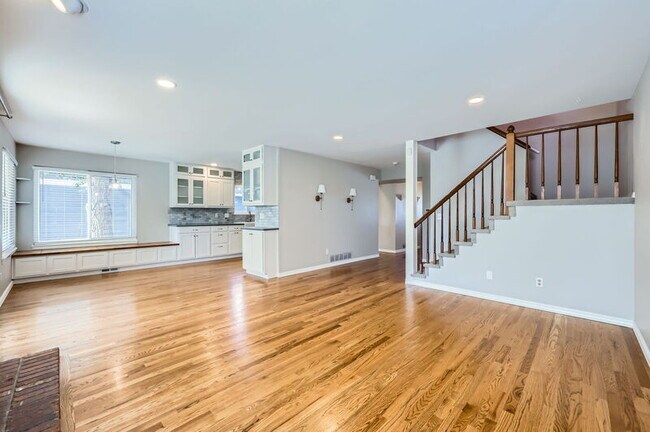 Foto del edificio - 8655 Boxelder Dr