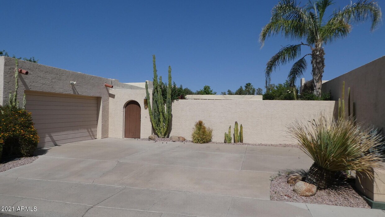 Primary Photo - 8013 N 73rd St