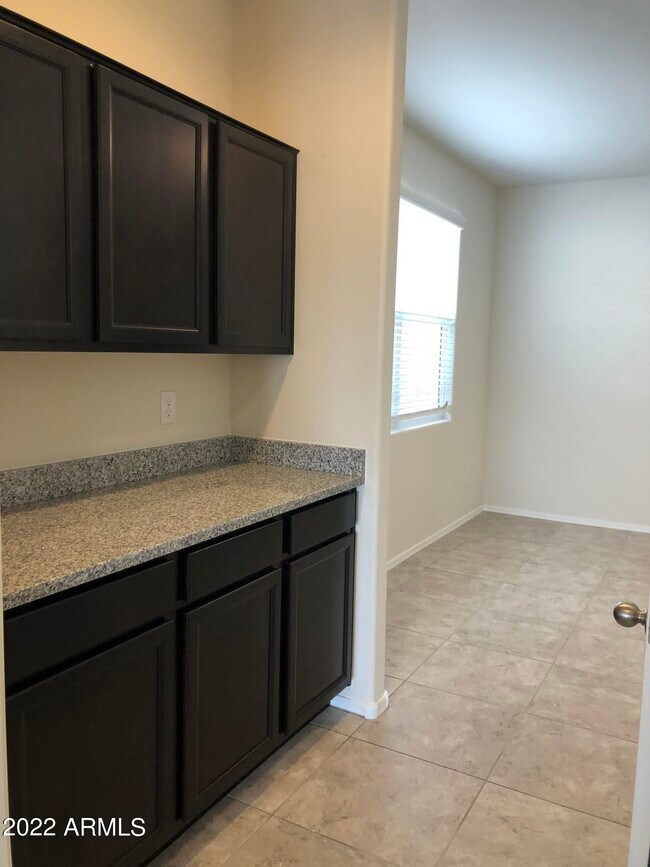 Foto del edificio - 3539 N Montoya Ln