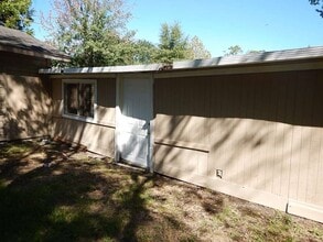 Building Photo - 3614 Cosby St