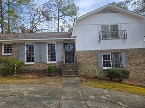 Building Photo - 5107 Briarcliff Dr