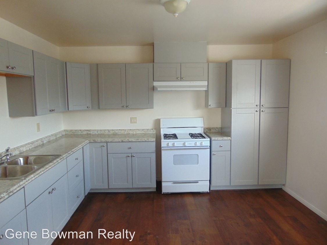 Foto principal - 104 Laurel Ave