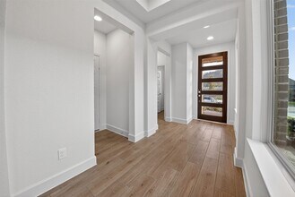 Building Photo - 27210 Butterfly Mint Ln