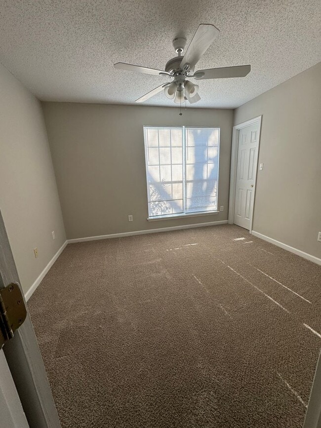 Building Photo - Spacious 4-Bedroom Home in Grovetown Cul-de-Sac with Fenced Yard & Covered Patio