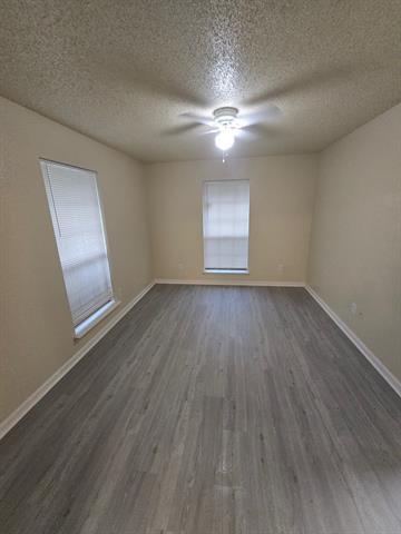 Building Photo - 1345 Roan Dr
