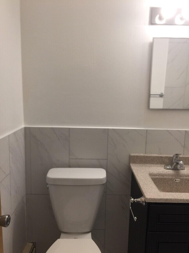 Foto del edificio - 8500 Waukegan Rd