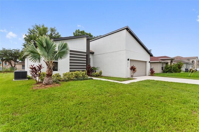 Building Photo - 412 Lark Ct