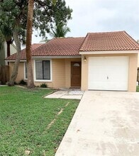 Building Photo - 6224 Country Fair Cir