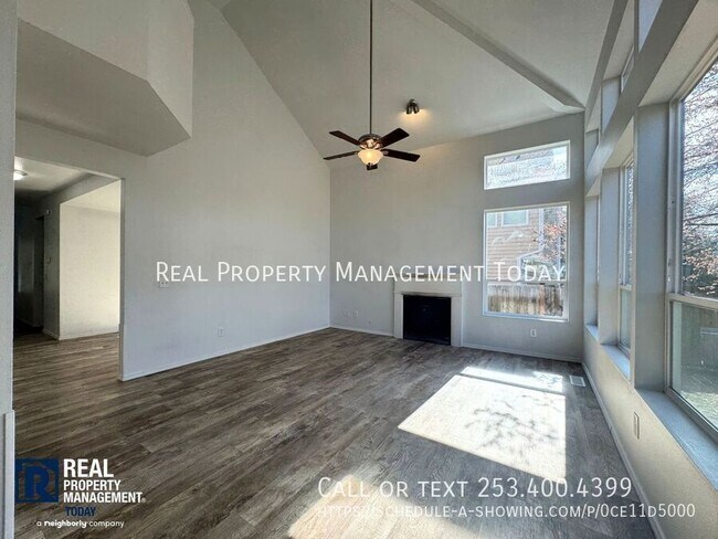 Foto del edificio - 4788 Okanogan Dr SE