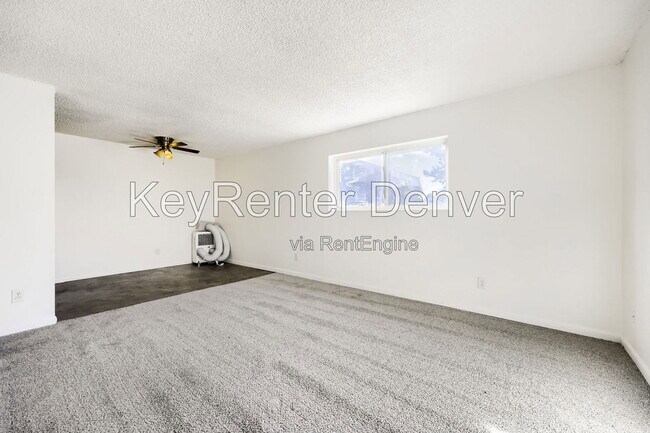 Building Photo - 10211 Ura Ln