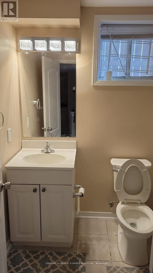 Photo du bâtiment - 5545 Northrise Rd