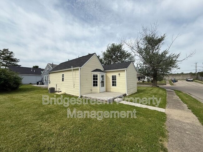 Photo - 2800 Cadillac St House