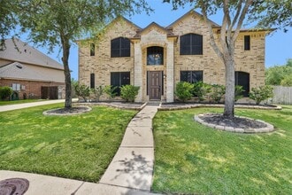 Building Photo - 2944 Auburn Woods Dr