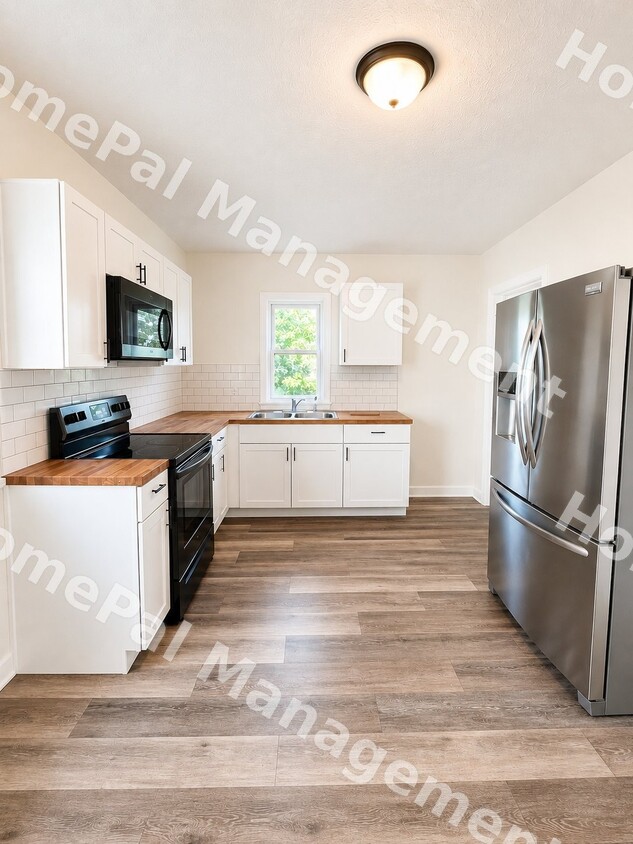 Photo - 2416 Fowler Ave (Omaha, NE)