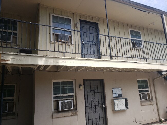 Foto del edificio - 2623 Peabody Ave